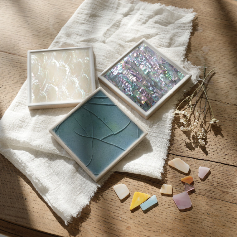 GLASS ART TILE