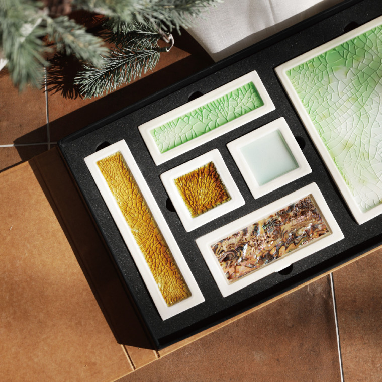 GLASS ART TILE